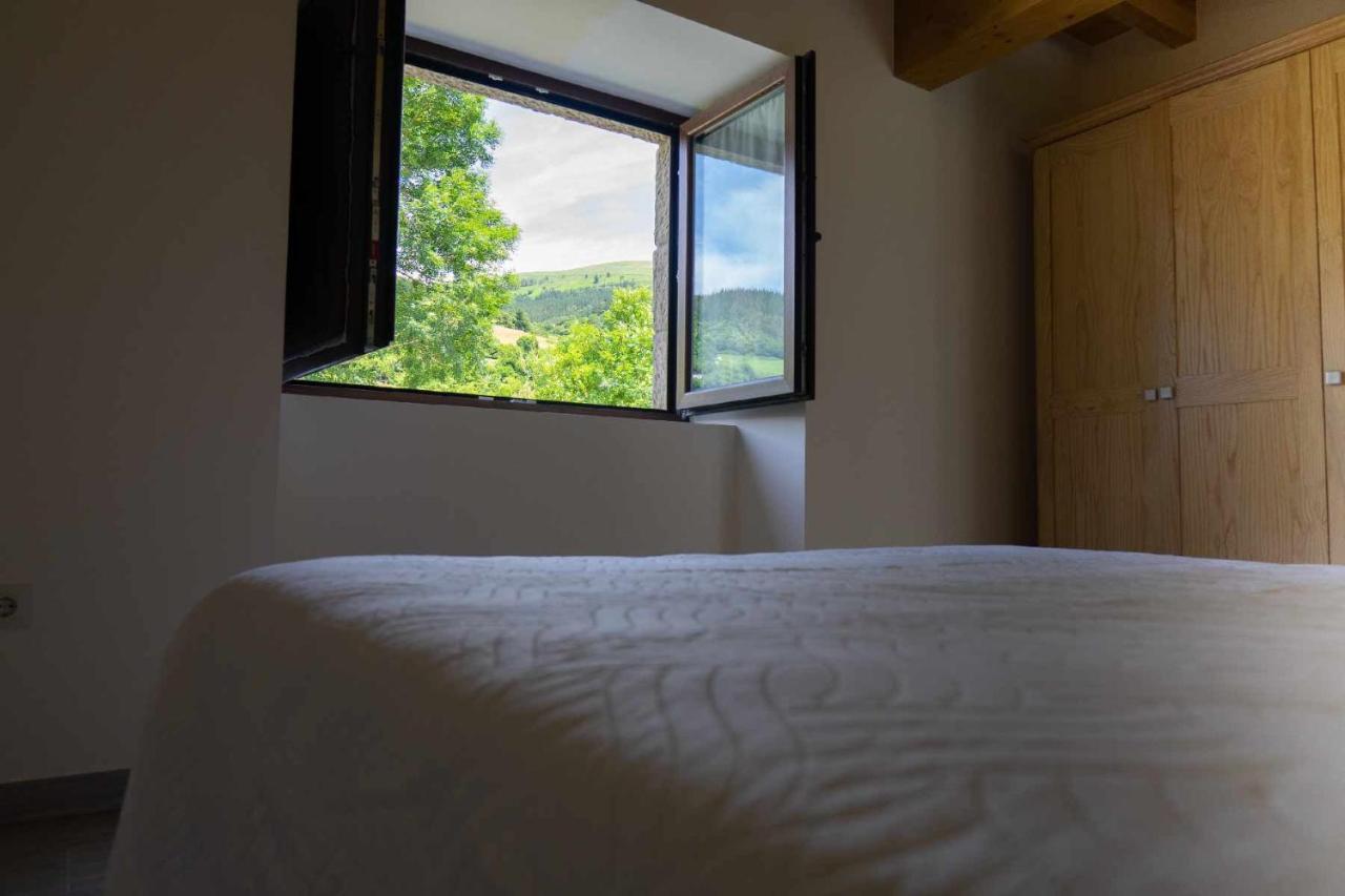 Complejo Rural El Cerradon Pension Alceda Buitenkant foto